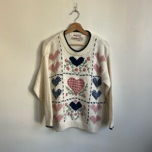 Vintage Hunting Ridge White & Pink Heart Patterned Cream Sweater